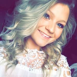 Meet your Posher, Macy